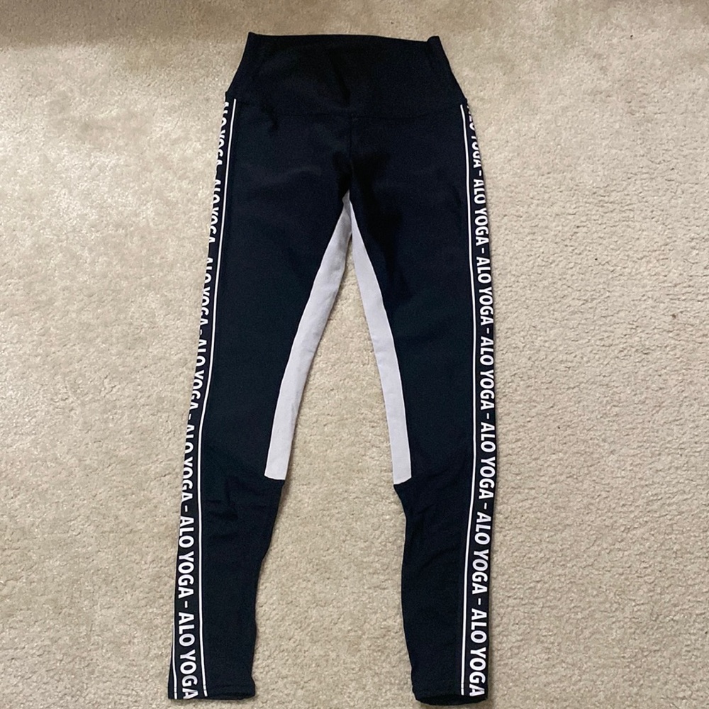 Alo yoga leggings